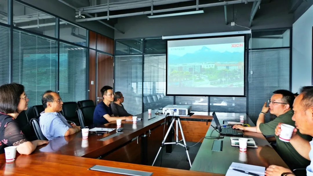 派瑞領導一行蒞臨西馳電氣總部參觀指導(圖1)